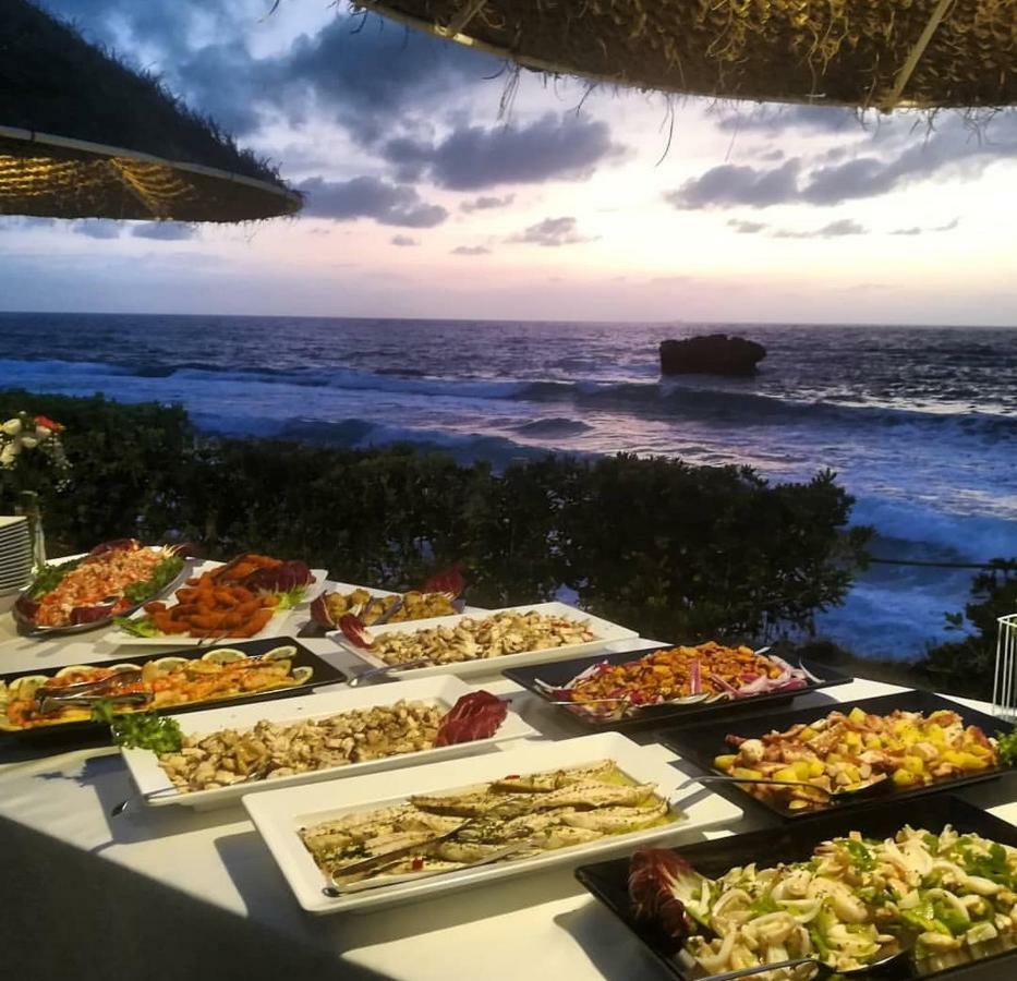 Borgo Di Riaci Beach Resort ซานตาโดเมนิกา ภายนอก รูปภาพ