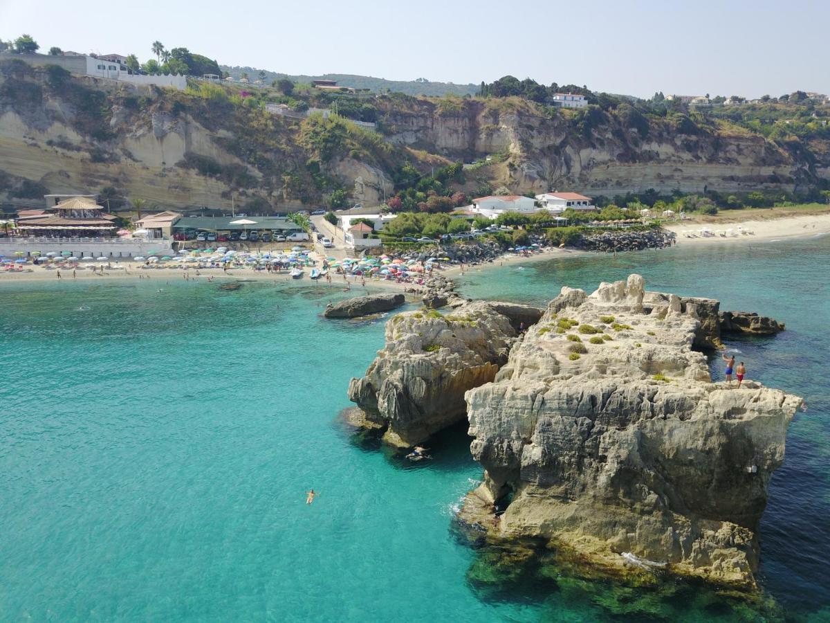 Borgo Di Riaci Beach Resort ซานตาโดเมนิกา ภายนอก รูปภาพ