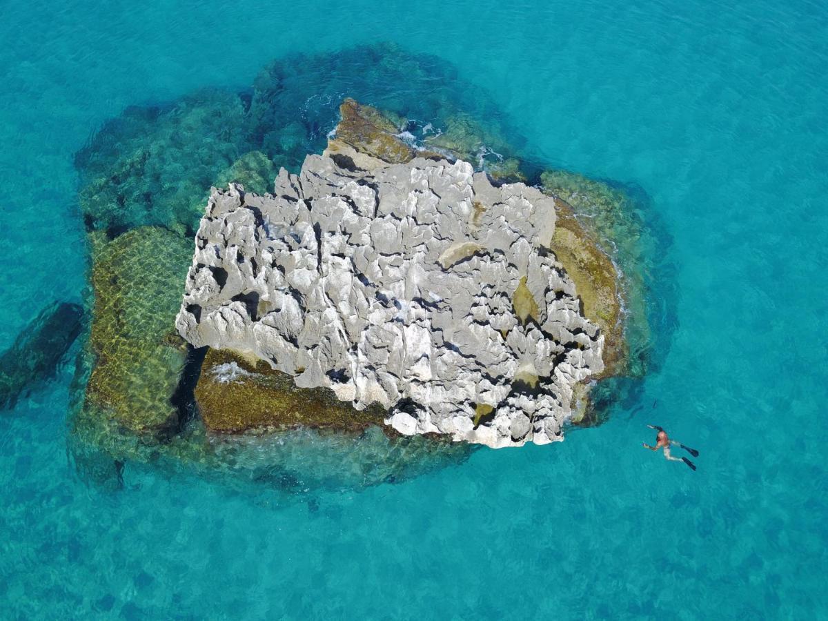 Borgo Di Riaci Beach Resort ซานตาโดเมนิกา ภายนอก รูปภาพ